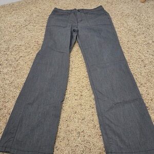 Womens Relativity Size 8 Gray Dress Pants